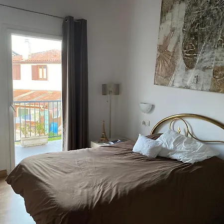 Дом отдыха Maison Basque Mitoyenne Confort Андай