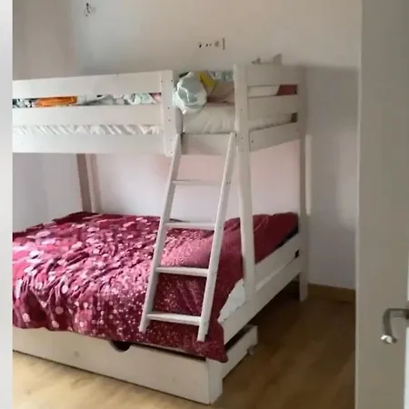 Дом отдыха Maison Basque Mitoyenne Confort